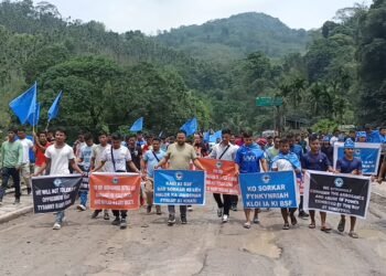 KSU, residents march to get BSF removed from Sonapyrdi