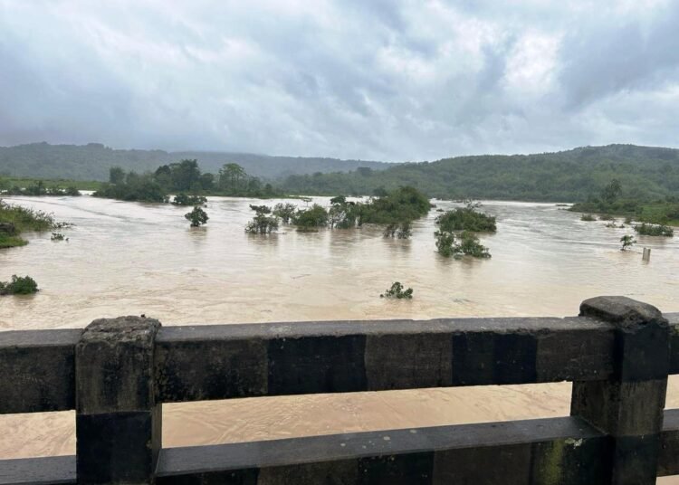 Water level rises in Letein, locals advised to stay away from river
