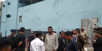 80 slum houses built on defence land in Lum Survey