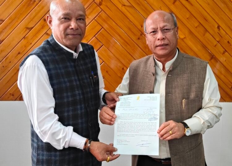 MLA seeks facelift of all PWD roads in South Shillong