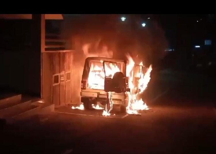 Water Resources Dept vehicle torched, petrol bomb hurled at CRPF camp