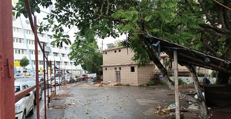 Protest site near Addl Secretariat fenced off for multi-level car park project