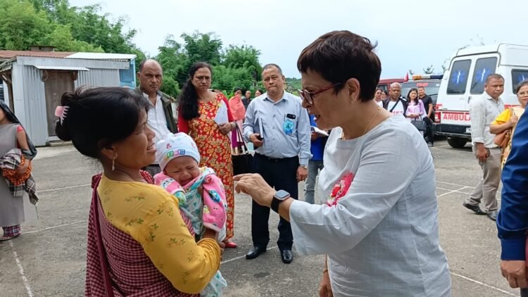 Ampareen reviews status of health centres in SWKH