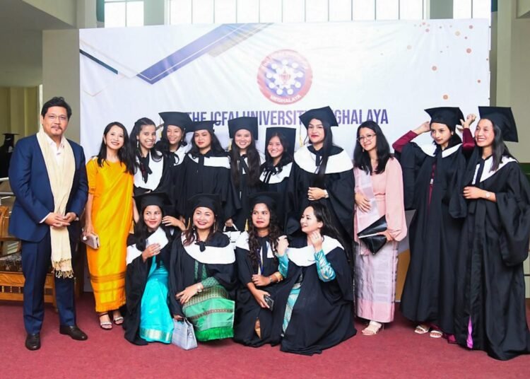 CM attends ICFAI convocation ceremony