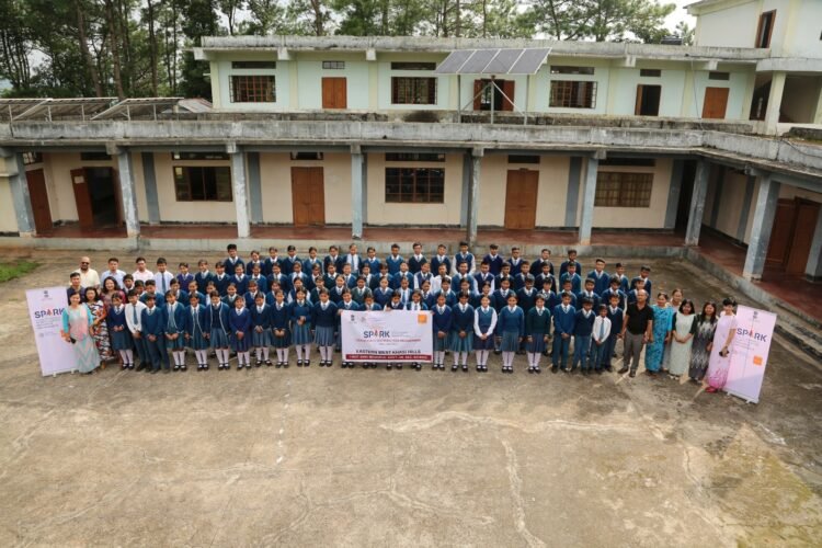 Over 700 school students felicitated for completing ten-day SPARK workshop