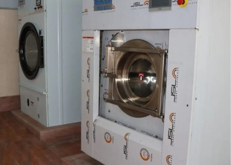 Khliehriat Civil Hospital gets new equipment