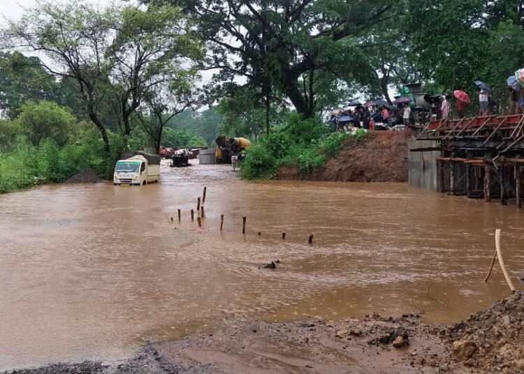 NGH DC urged for immediate action on roads & bridges in Resu