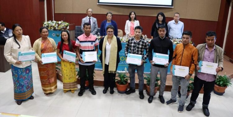 Best performing TREYSEFA trainees awarded