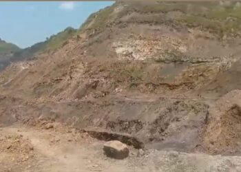 Bodies of 2 coal miners trapped in illegal mine found