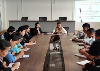 Paralegal volunteers receiving training on legal literacy