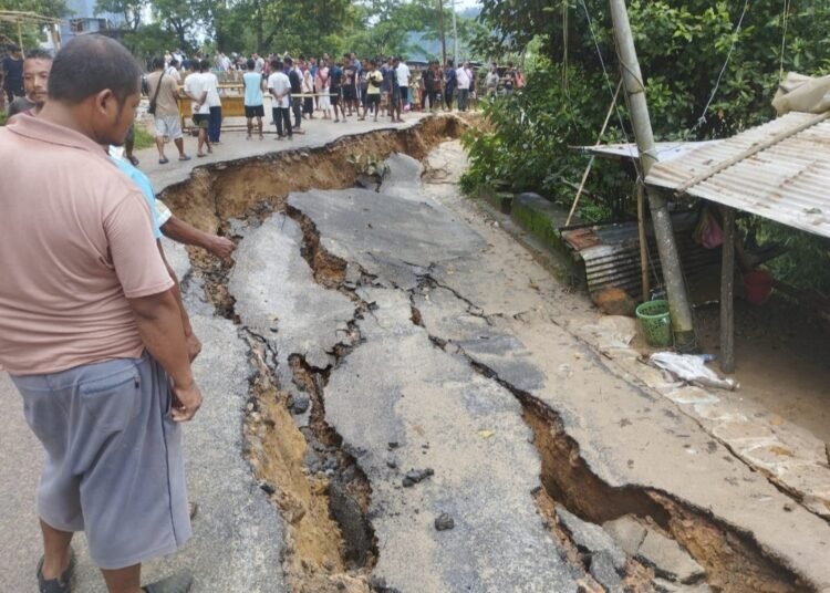 Road caves in Baghmara due to heavy rain