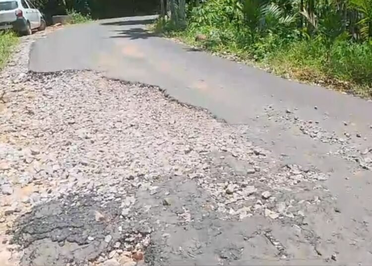‘Shabby’ road construction condemned