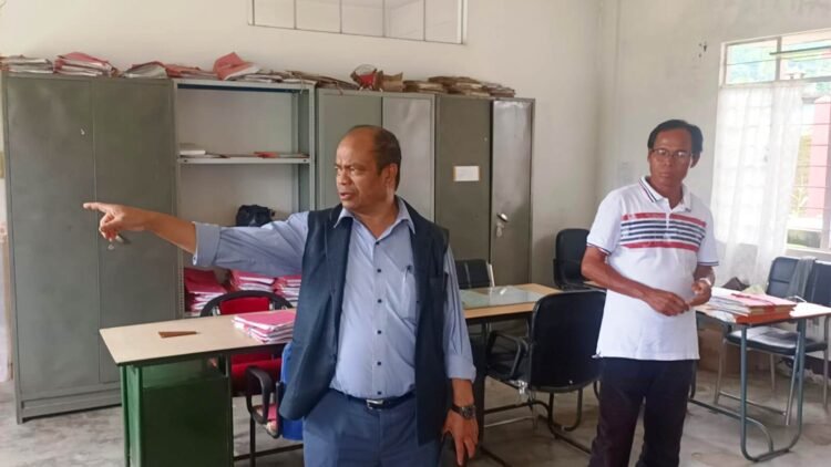 Pynshngain inspects KHADC Nongpoh office