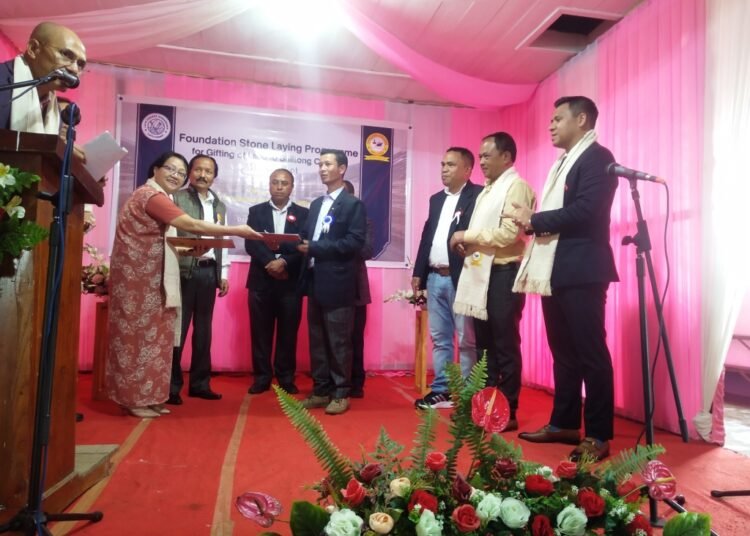 Laitlyngkot Elaka gifts land to Shillong College to establish campus