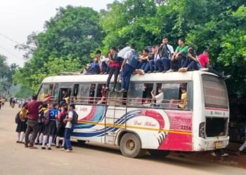 Rules go for a toss as students made to ride to school on bus roof
