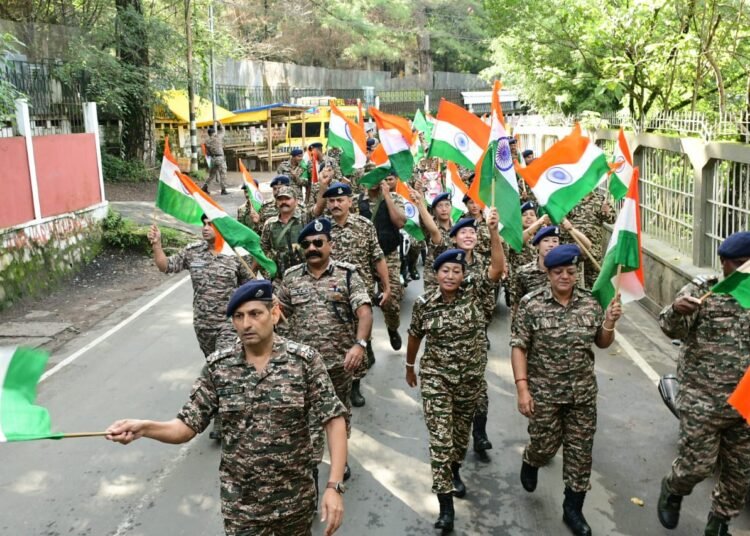 CRPF and BSF take out ‘Tiranga’ rally