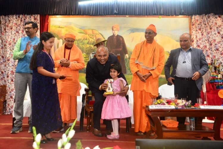 Guv attends prize distribution of RKM cultural competition