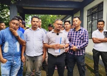 SDO Patharkhmah found closed for weeks