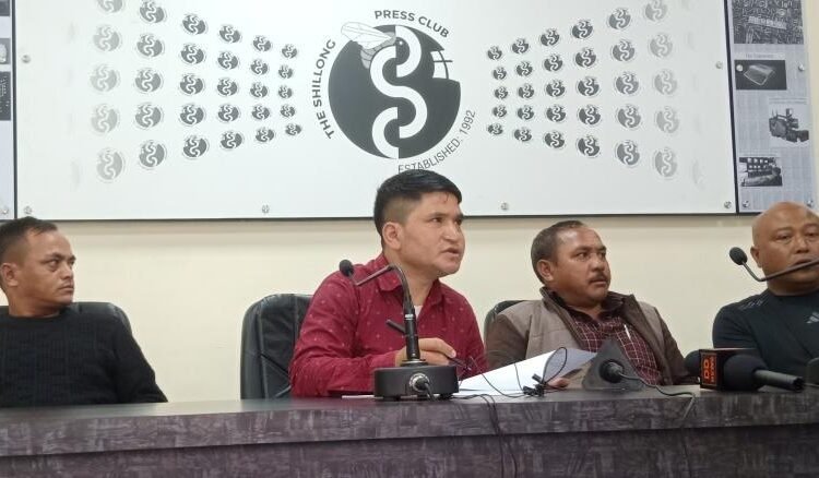 Confused by new law, truckers to halt sand, boulder transport