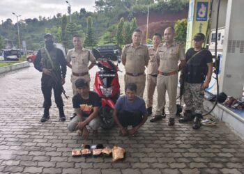 2 drug traffickers arrested with heroin