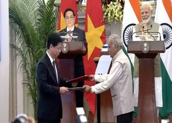 CAU signs agreement with Vietnam academy in agri research & education