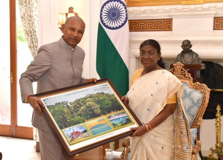 Meghalaya Guv pays courtesy visit to President Murmu