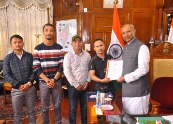 KSU meets Guv, seeks probe against MPSC officials
