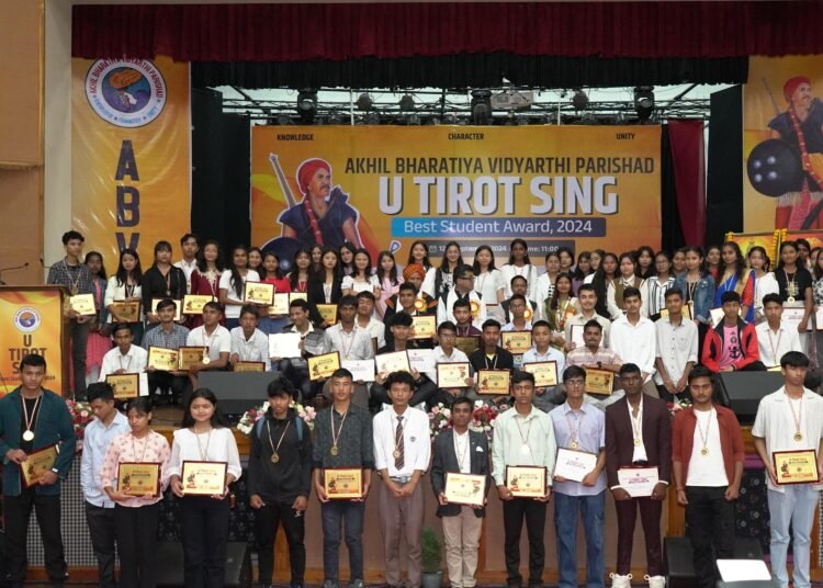 ABVP awards successful students