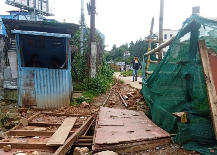 Badwar pans Lachumiere Smart City road