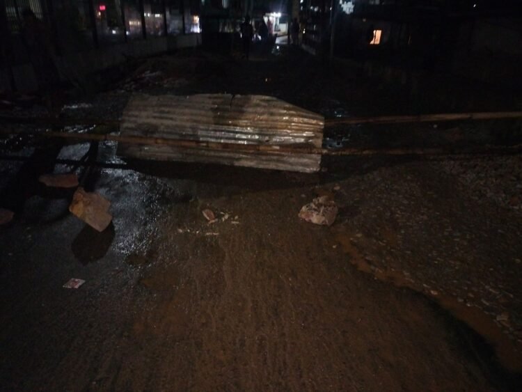 New bridge in Nongmensong develops cracks, road closed