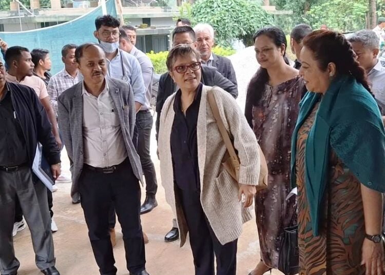 Health minister calls for awareness on risks of home birth