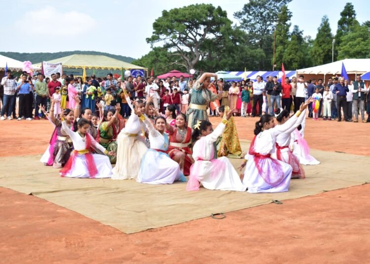 BSF troops celebrate Diwali on Mawpat campus