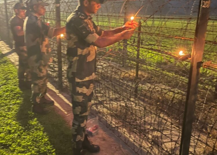 BSF celebrate festival of lights with enthusiasm along Indo-Bangla border