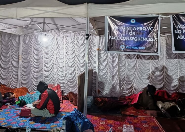 NEHUSU to continue fast till Shukla steps down