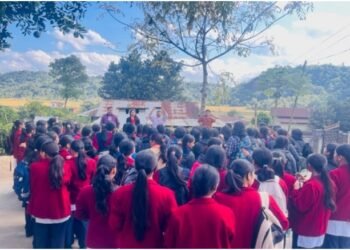 School students get integrated farming demo