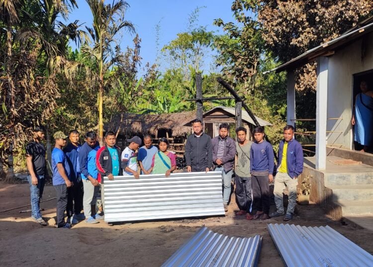 RBYF extends support to victims of fire in Sohkyrbam Village