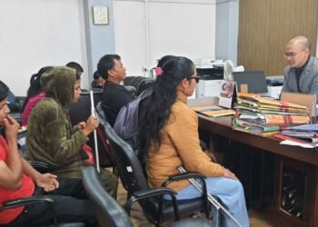 Differently-abled persons seek special job card