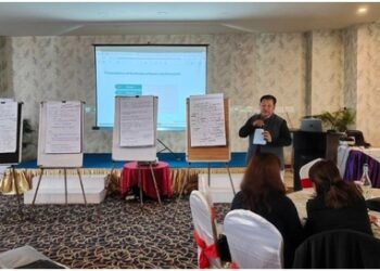 Participants at NE meet discuss revitalizing agroecology