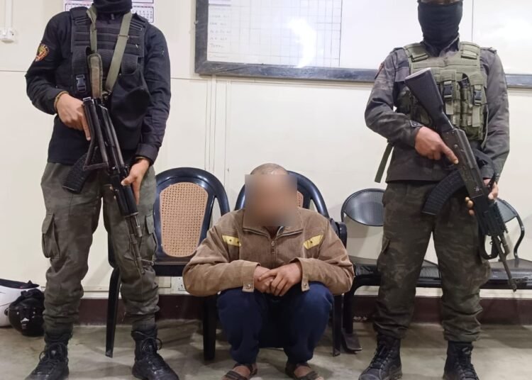 Man arrested for threatening to carry out bomb blasts in City