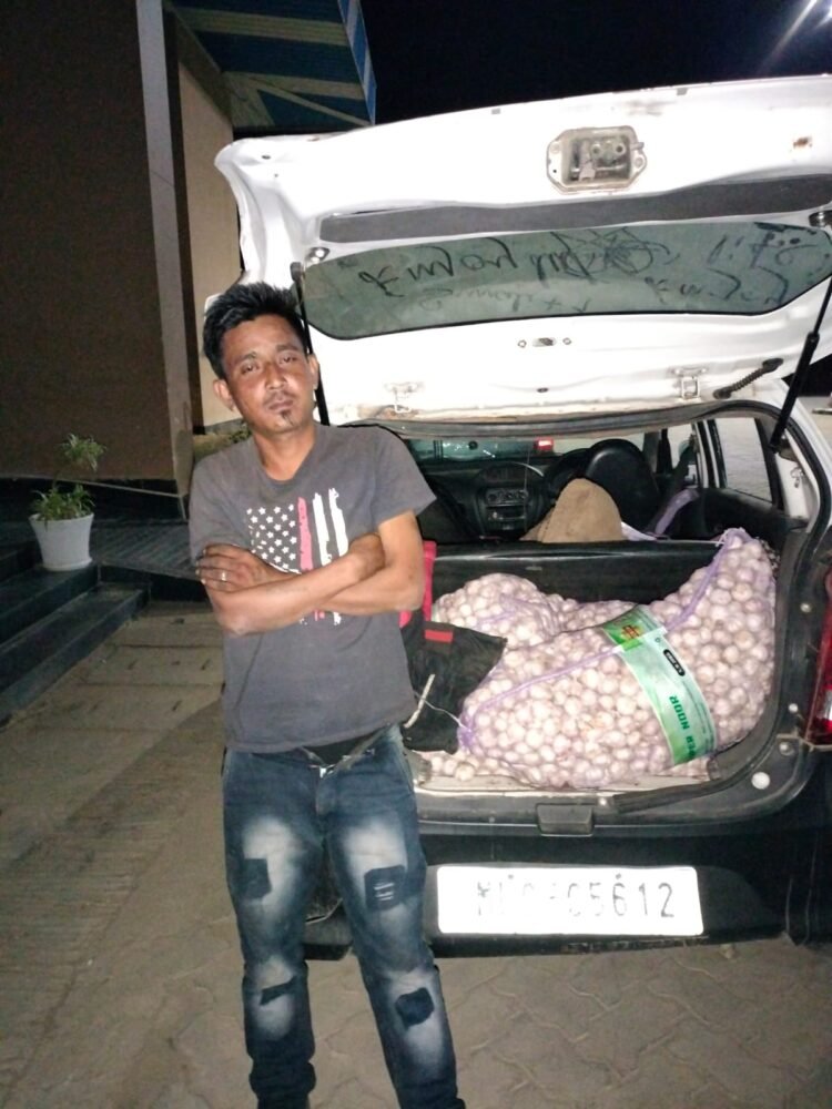 Rs 9. 5 lakh worth of smuggled items seized by BSF, 1 held