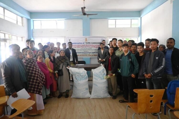 ICAR-CIFRI awareness programme on floating fish feed