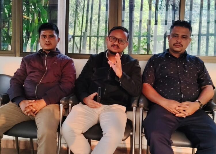 Group questions why USTM vehicles bear Assam plates