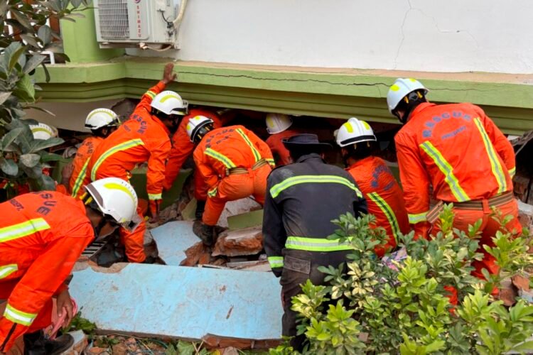 Myanmar’s earthquake death toll jumps to 1,644 as more bodies recovered from rubble