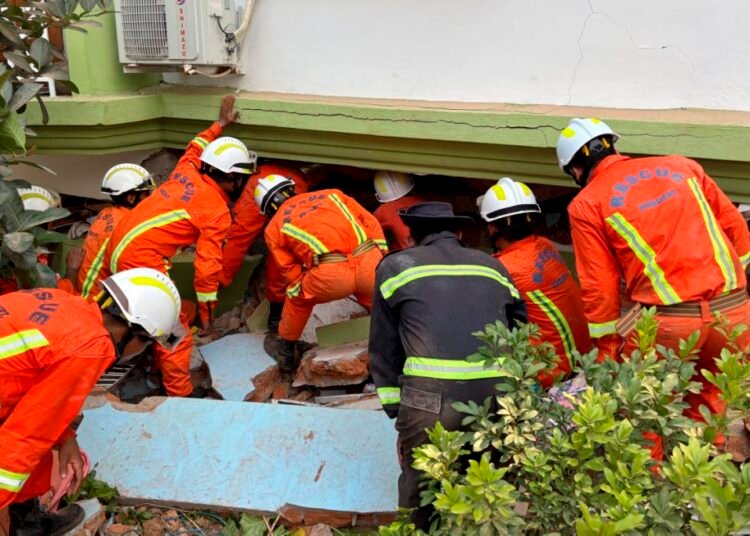 Myanmar’s earthquake death toll jumps to 1,644 as more bodies recovered from rubble