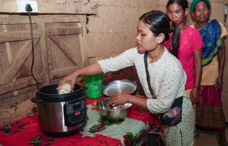 Garo village gets India’s first solar powered electrical pressure cookers