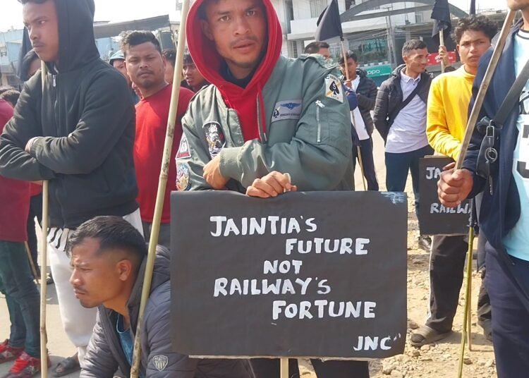 JNC leads black flag rally in Khliehriat against railway project