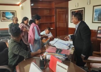 Poultry farmers put up grievances before Hek