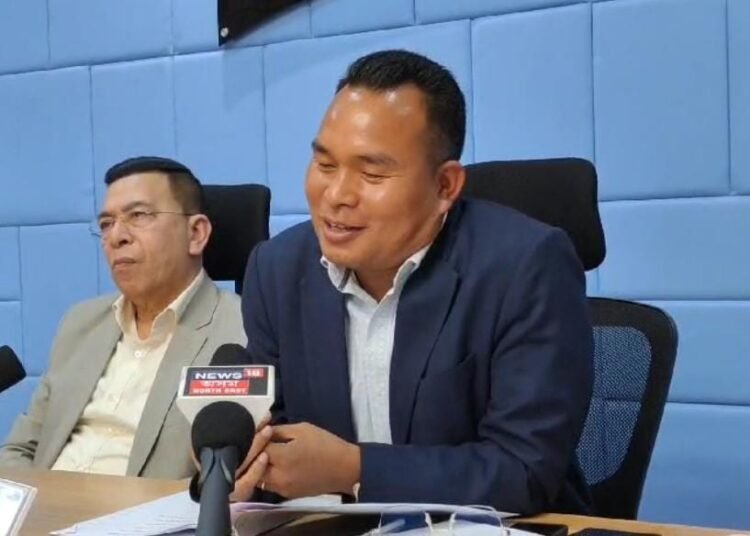 Review meeting held on pending projects under education