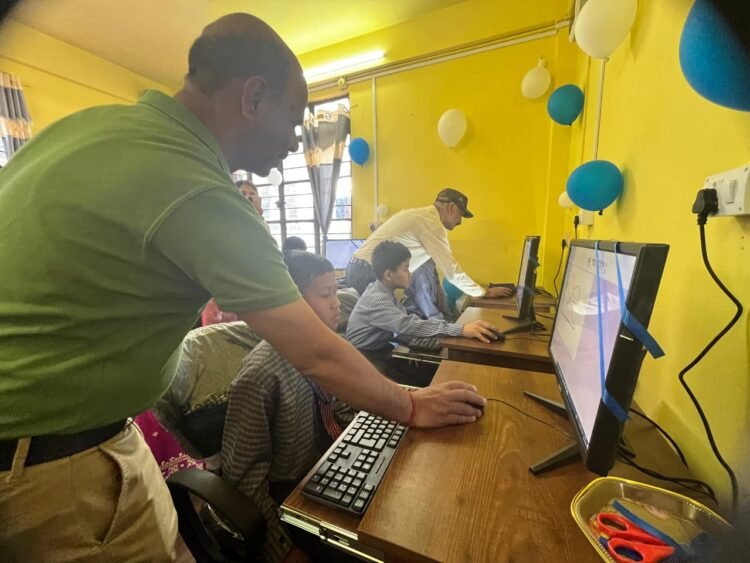 Alumni gifts computer lab to Laban Bengalee Boy’s LP School