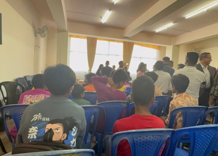 Homecoming: 22 Meghalaya students return from Karnataka